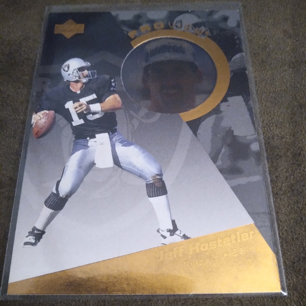 1997 Hologram Jeff Hostetler card
